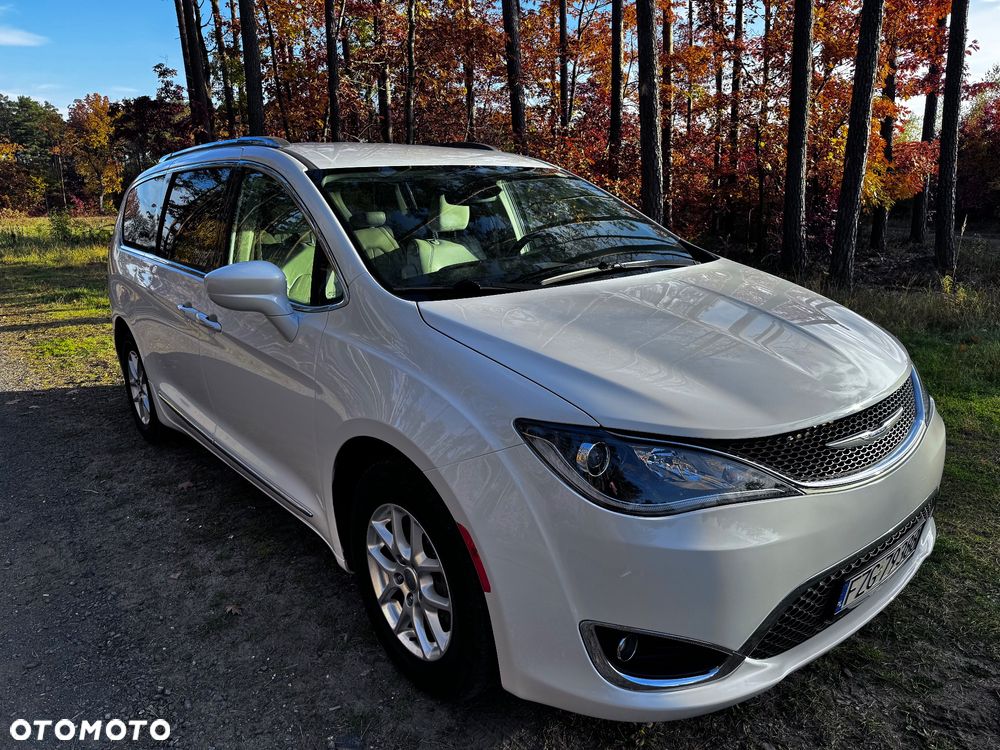 Chrysler Pacifica