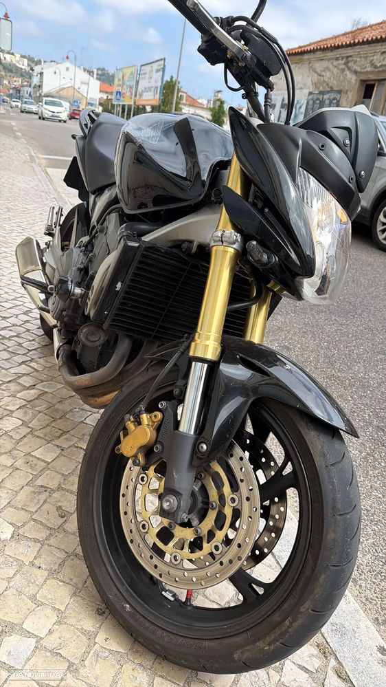 Honda CB CB600F Hornet 600 - 1