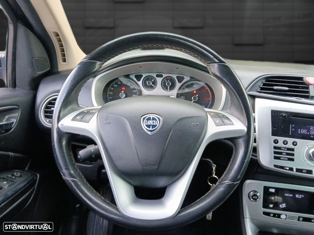 Lancia Delta 1.6 M-Jet Platino - 8