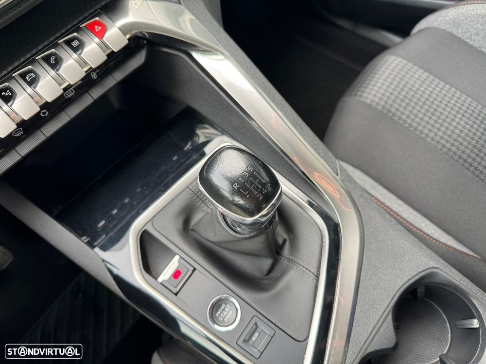 Peugeot 3008 1.5 BlueHDi Allure Pack - 6