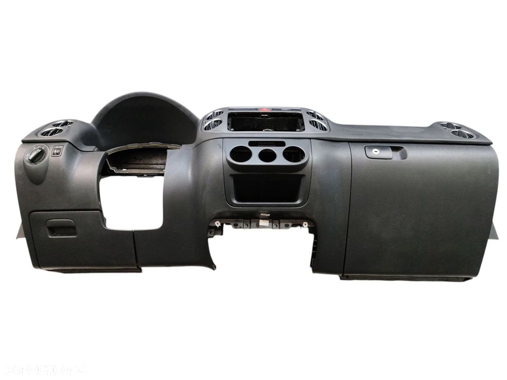 DESKA ROZDZIELCZA VOLKSWAGEN TIGUAN I 5N (2007-2011) 2.0 TDI 140KM - 2