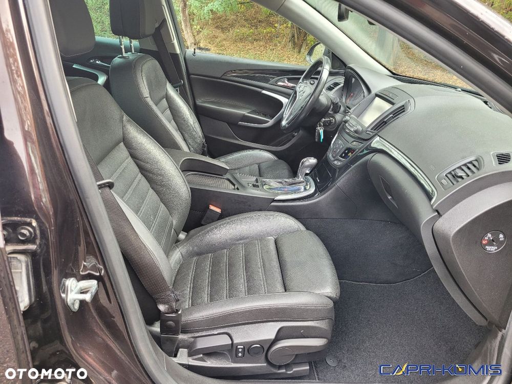 Opel Insignia - 10