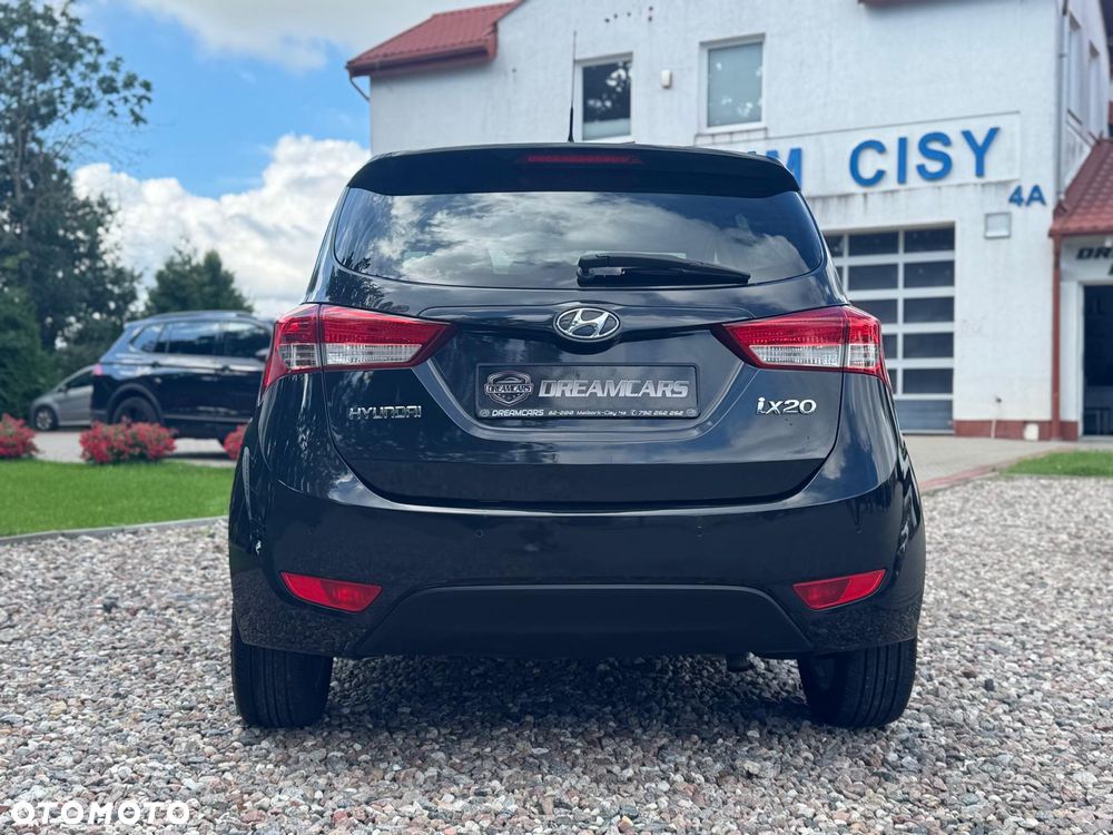 Hyundai ix20 - 10