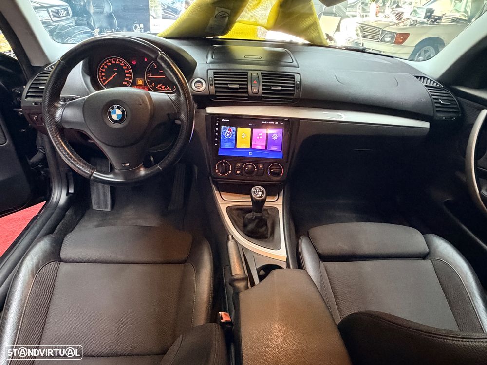 BMW 120 d Limited Edition Lifestyle c/ M Sport Pack - 7