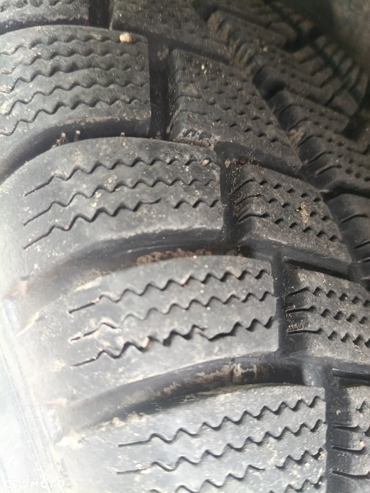 Hyundai Tucson 2.0 Comfort 2WD - 5