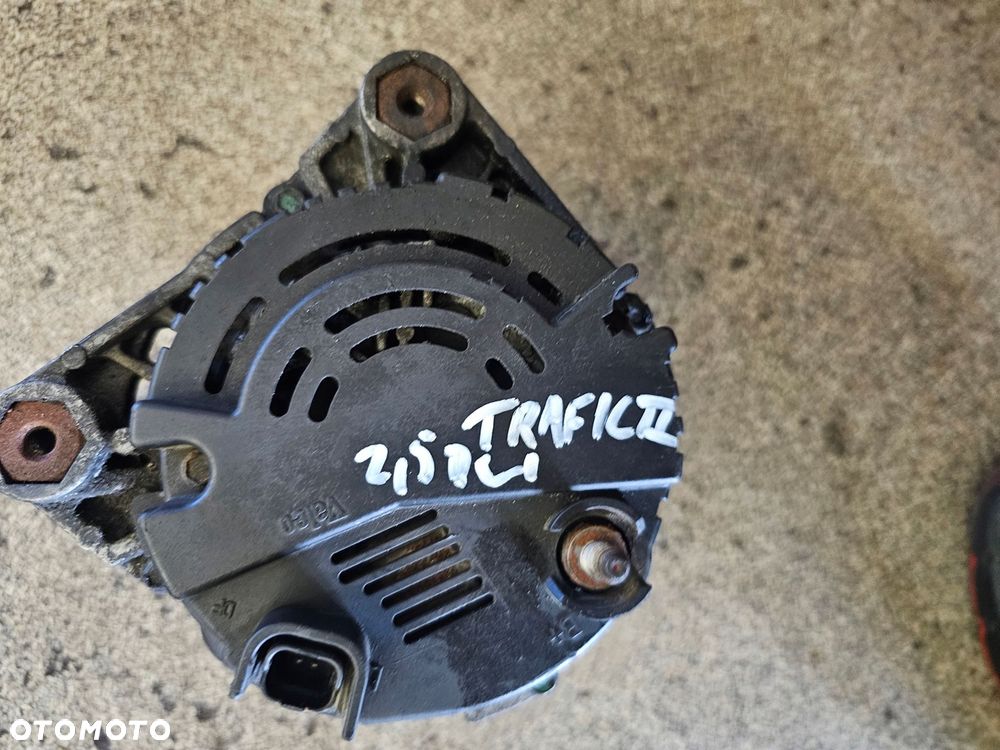 alternator renault trafic ii 2.5 dci - 2