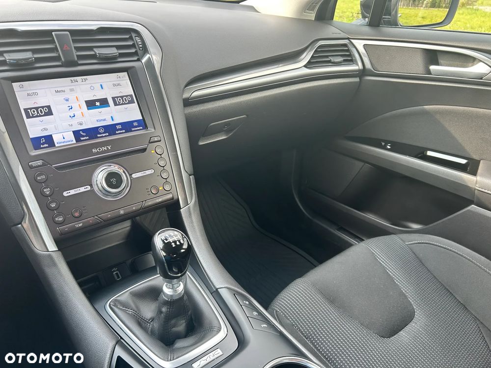 Ford Mondeo 2.0 EcoBlue Titanium - 10