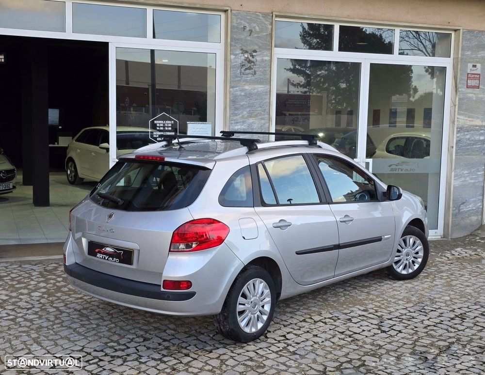 Renault Clio Break 1.2 16V Dynamique S - 4