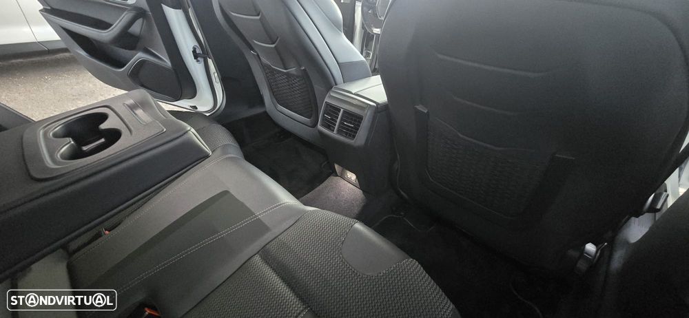 Peugeot 508 1.6 Hybrid GT Pack e-EAT8 - 29