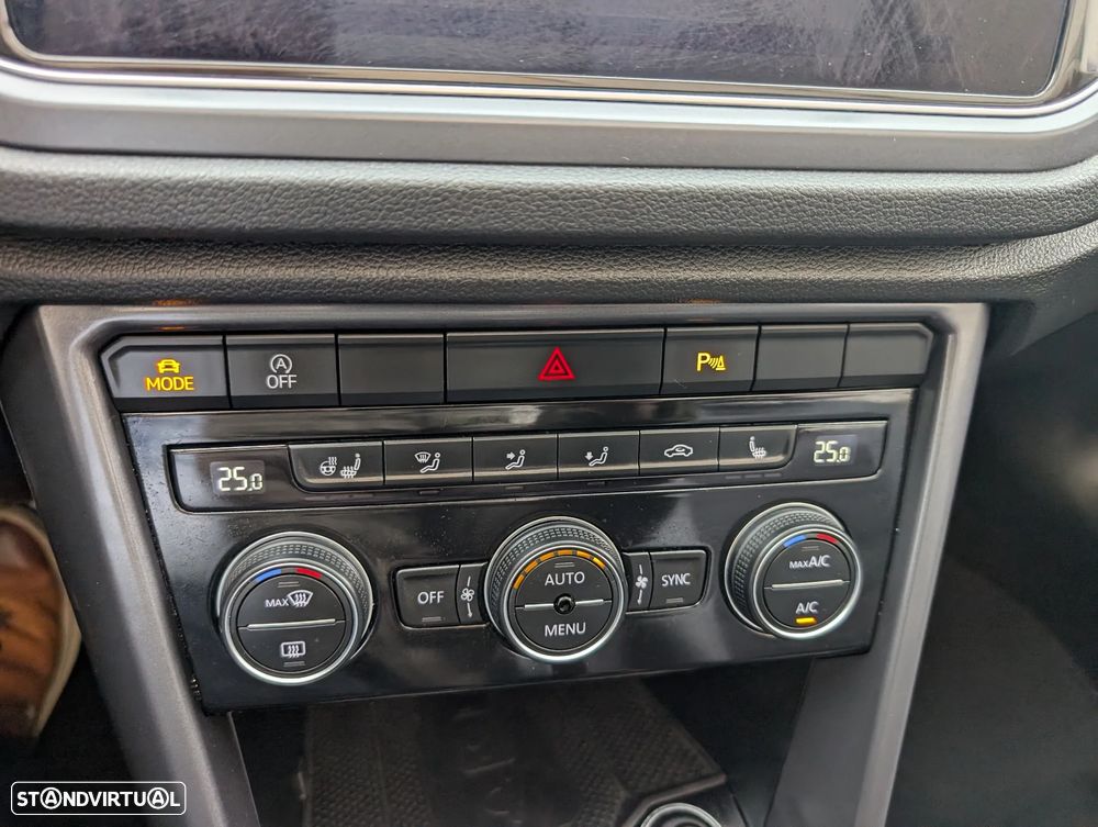 VW T-Roc Cabrio 1.5 TSI R-Line DSG - 19