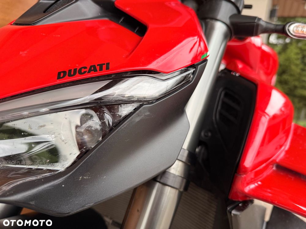 Ducati Streetfighter V4 - 33