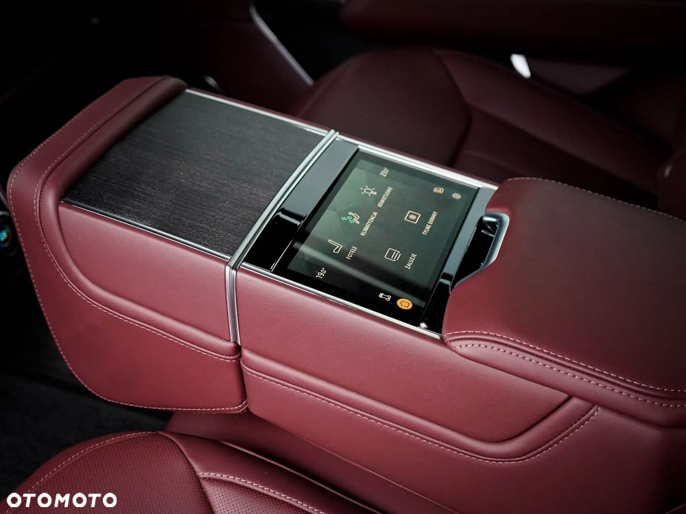 Land Rover Range Rover 3.0 P460e PHEV Autobiography - 32