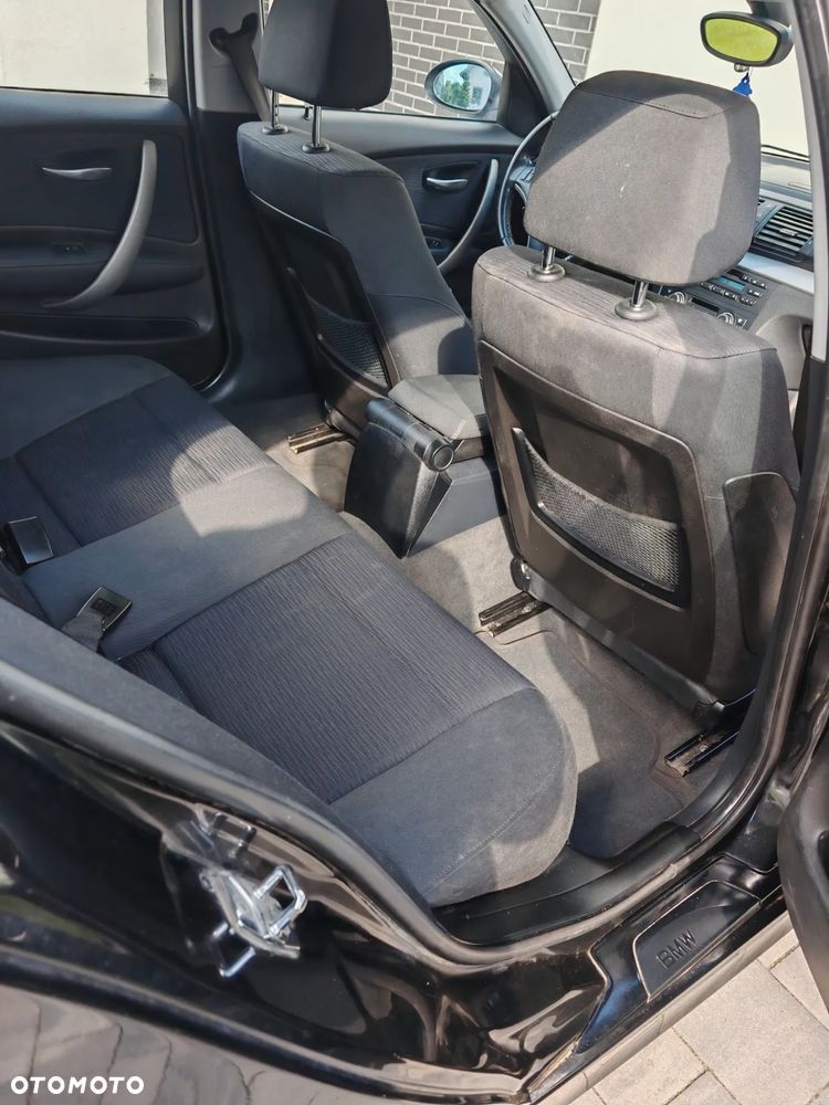 BMW Seria 1 116i - 4