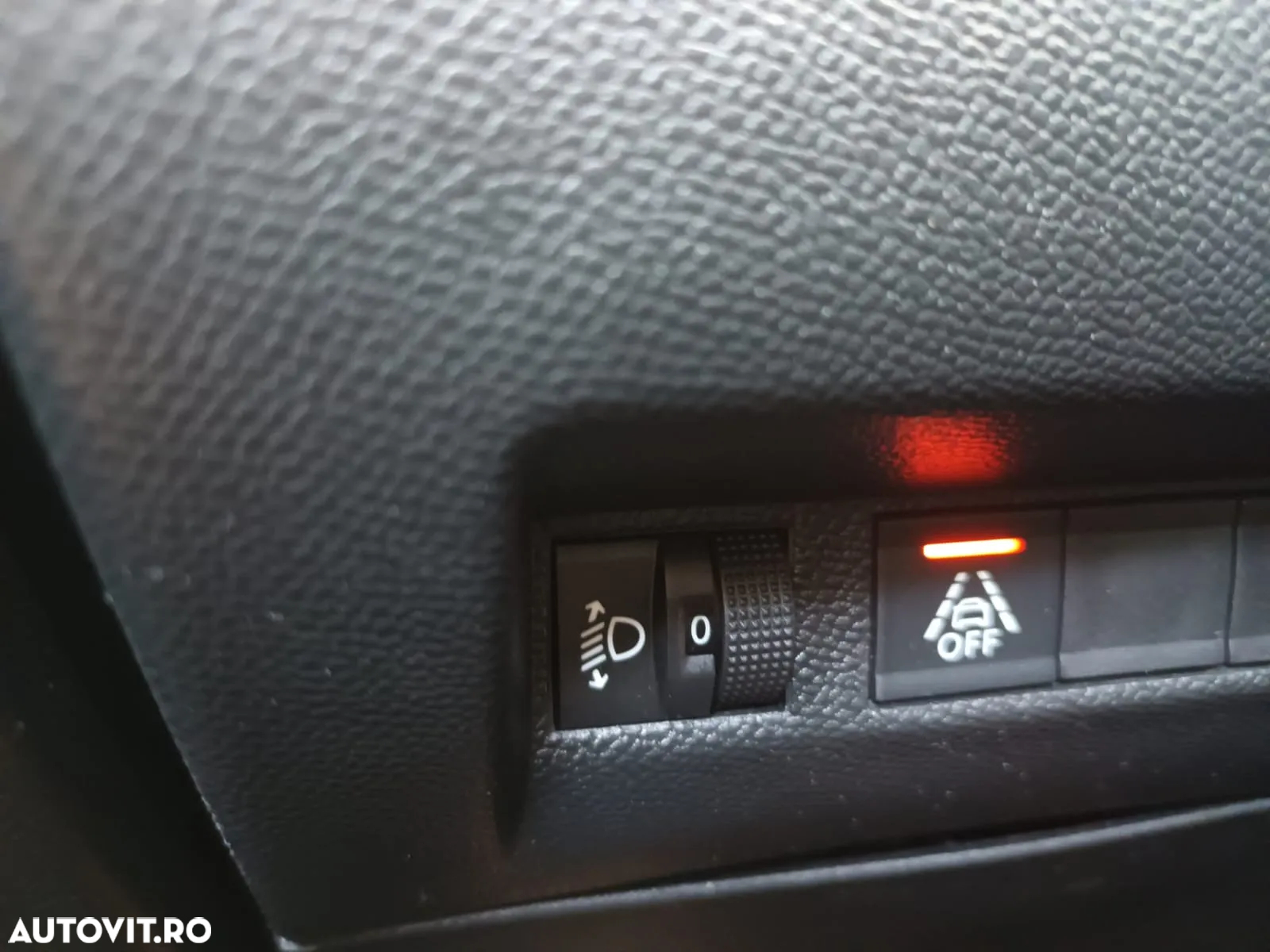 Peugeot 2008 1.5 BlueHDI BVM6 STT Active Pack - 10