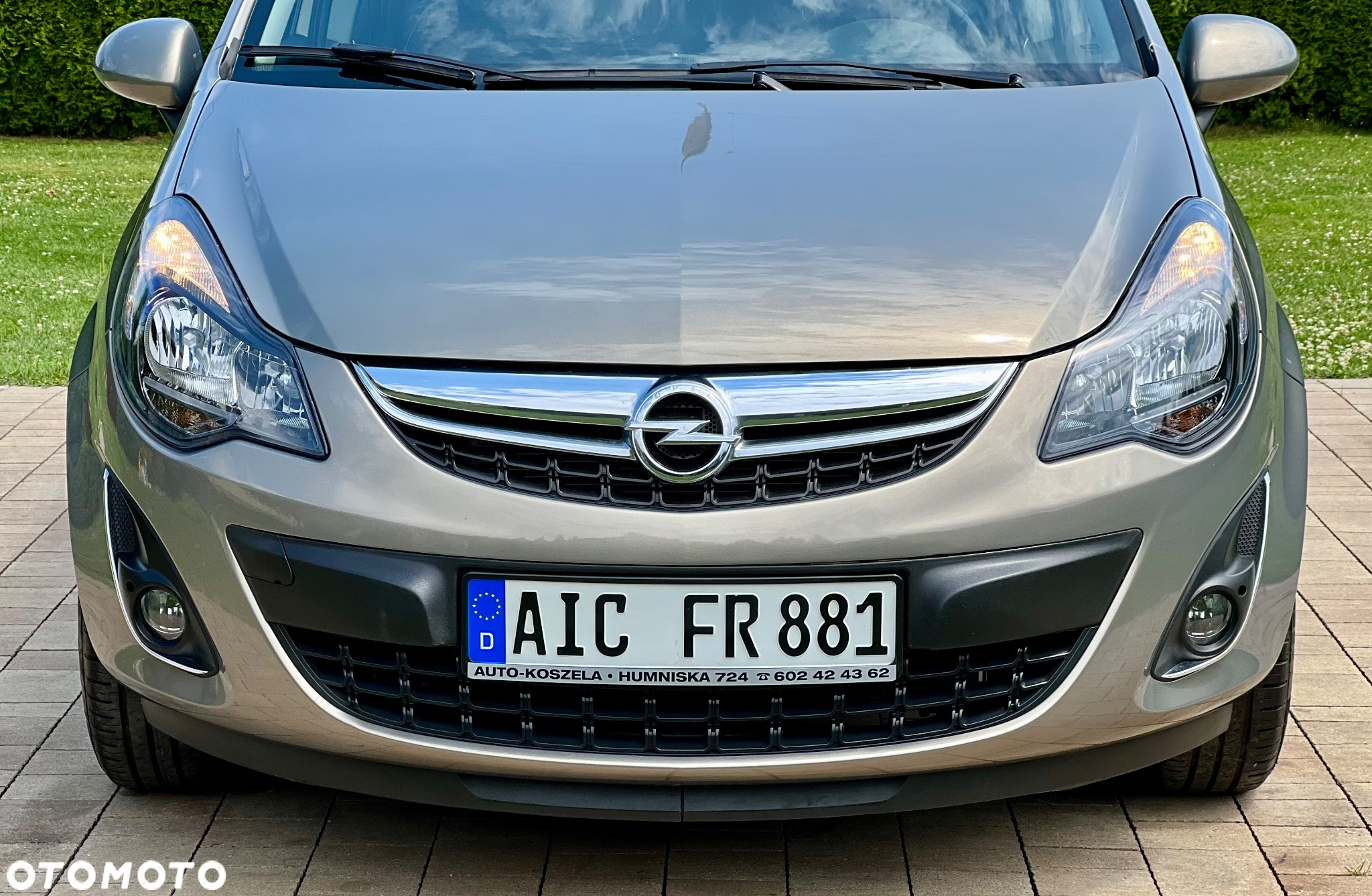 Opel Corsa 1.2 16V Enjoy - 15
