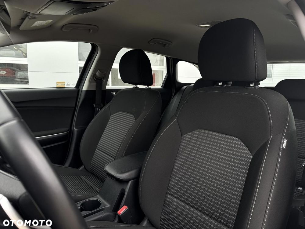 Kia Ceed 1.5 T-GDI M DCT - 12