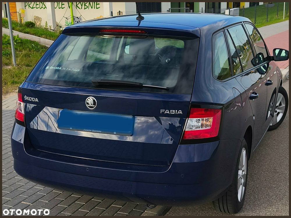 Skoda Fabia 1.0 Ambition - 11