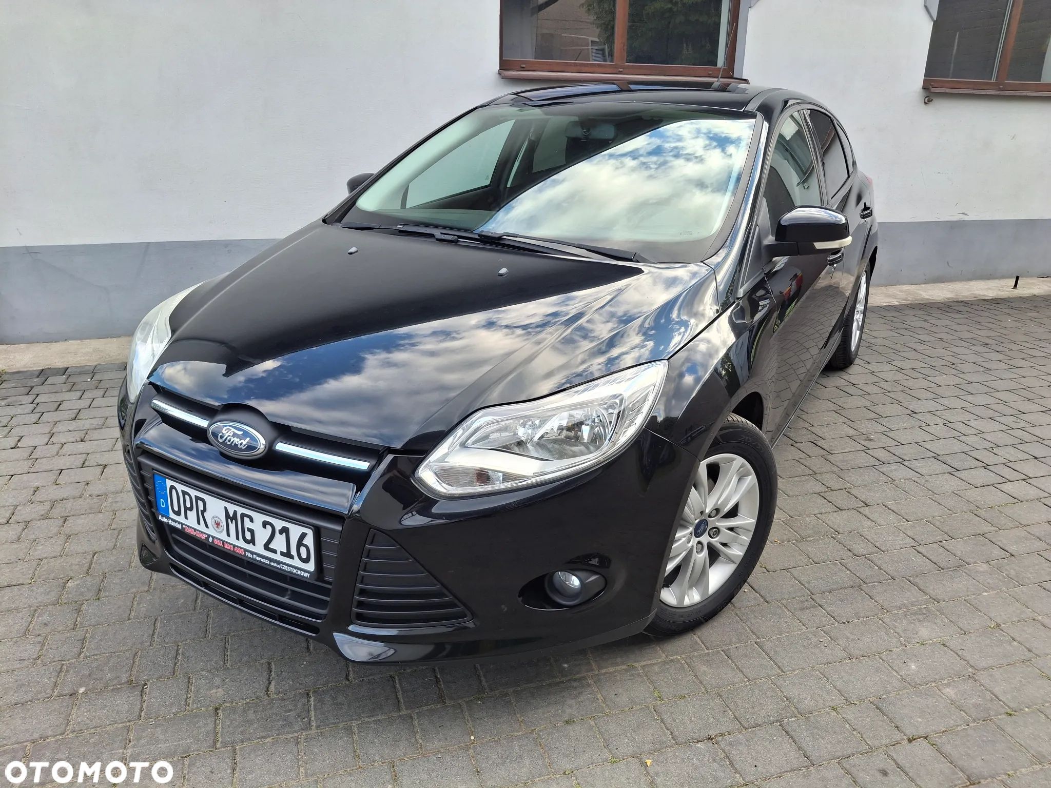 Ford Focus 1.6 Ambiente - 1