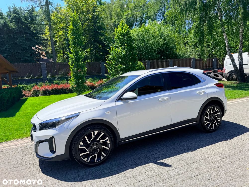 Kia XCeed 1.5 T-GDI Business Line DCT - 1