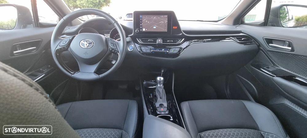 Toyota C-HR 2.0 Hybrid Square Collection - 11