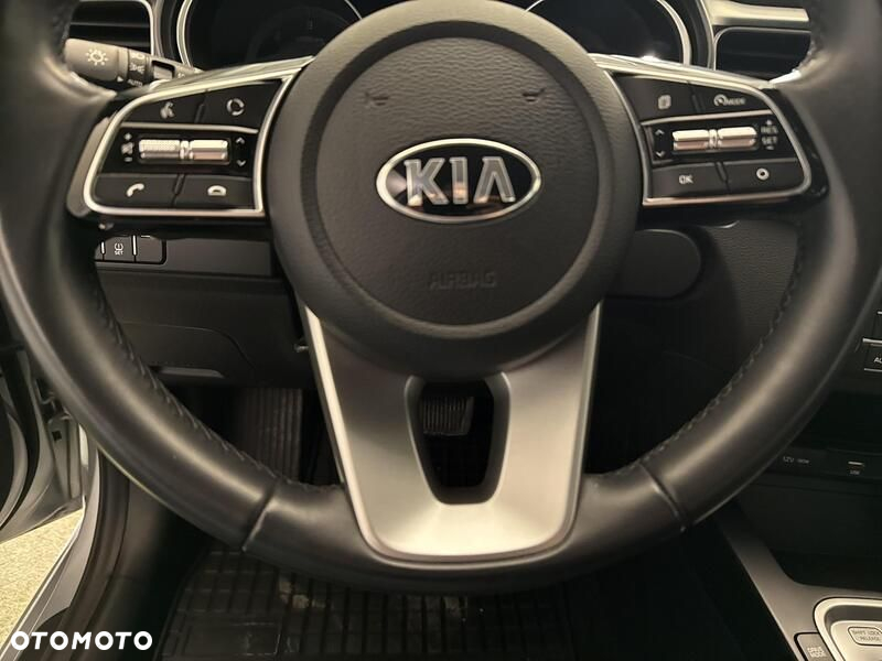 Kia Ceed - 14