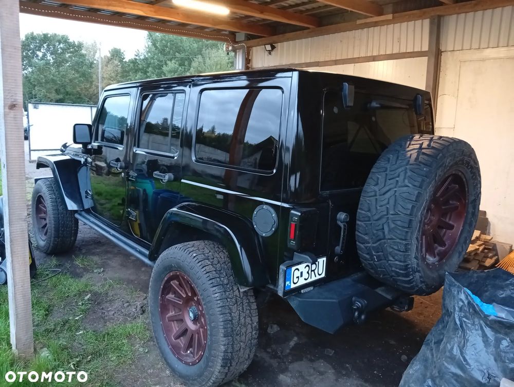 Jeep Wrangler - 12