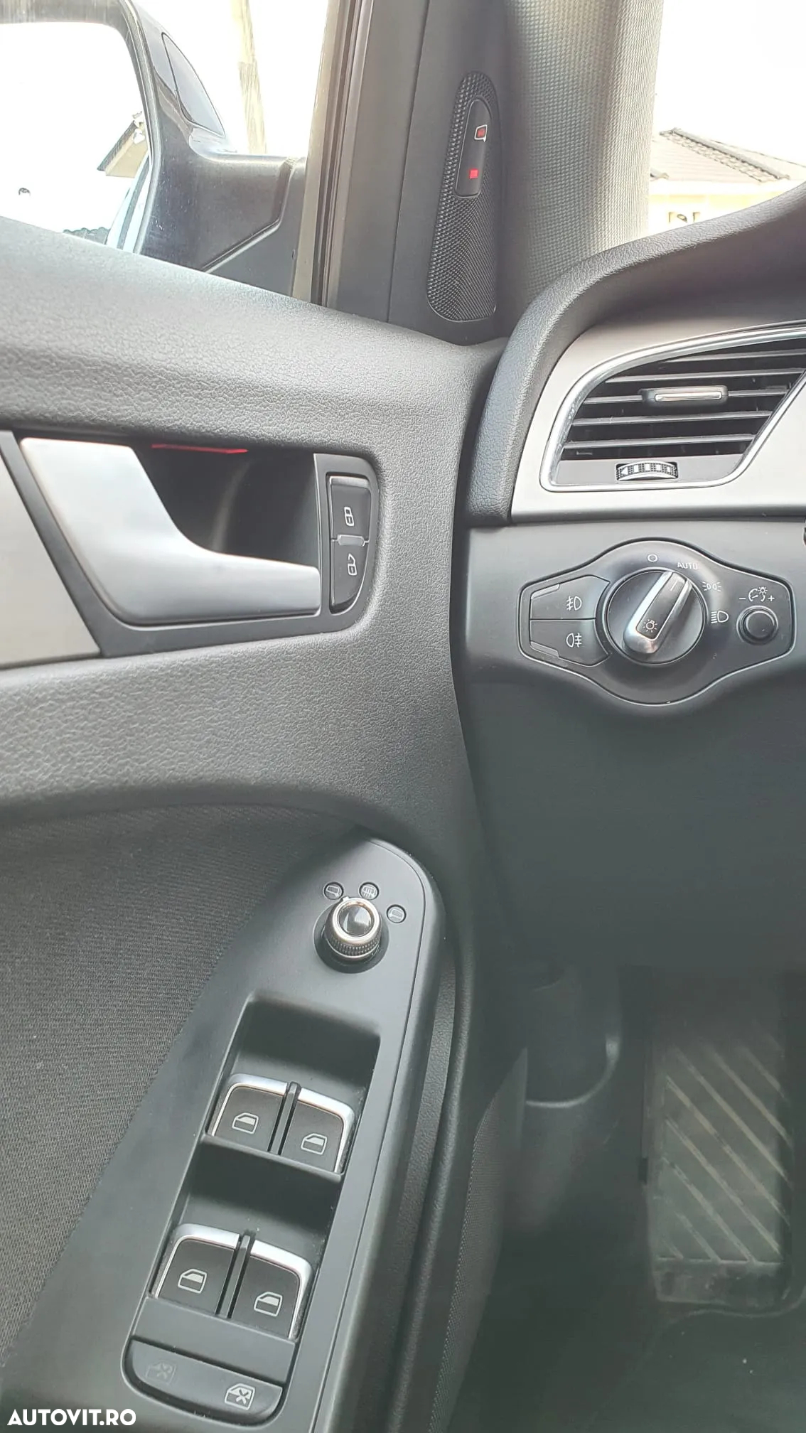 Audi A4 Avant 2.0 TDI quattro Stronic - 6