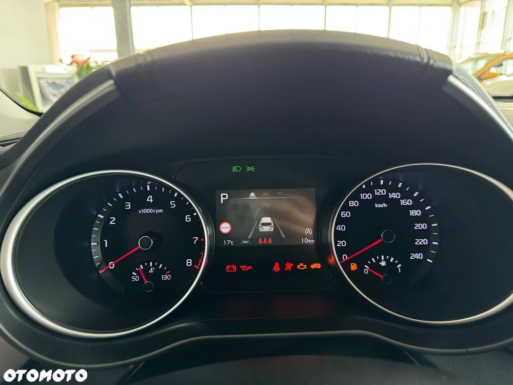 Kia Ceed 1.5 T-GDI M DCT - 14