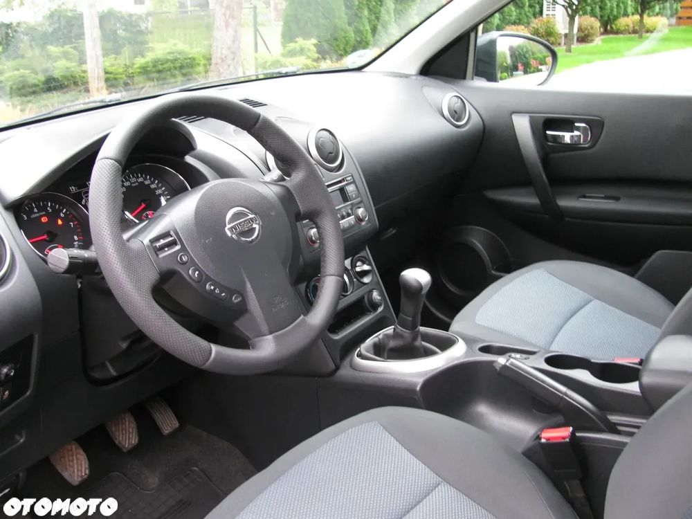 Nissan Qashqai 1.6 Visia - 7