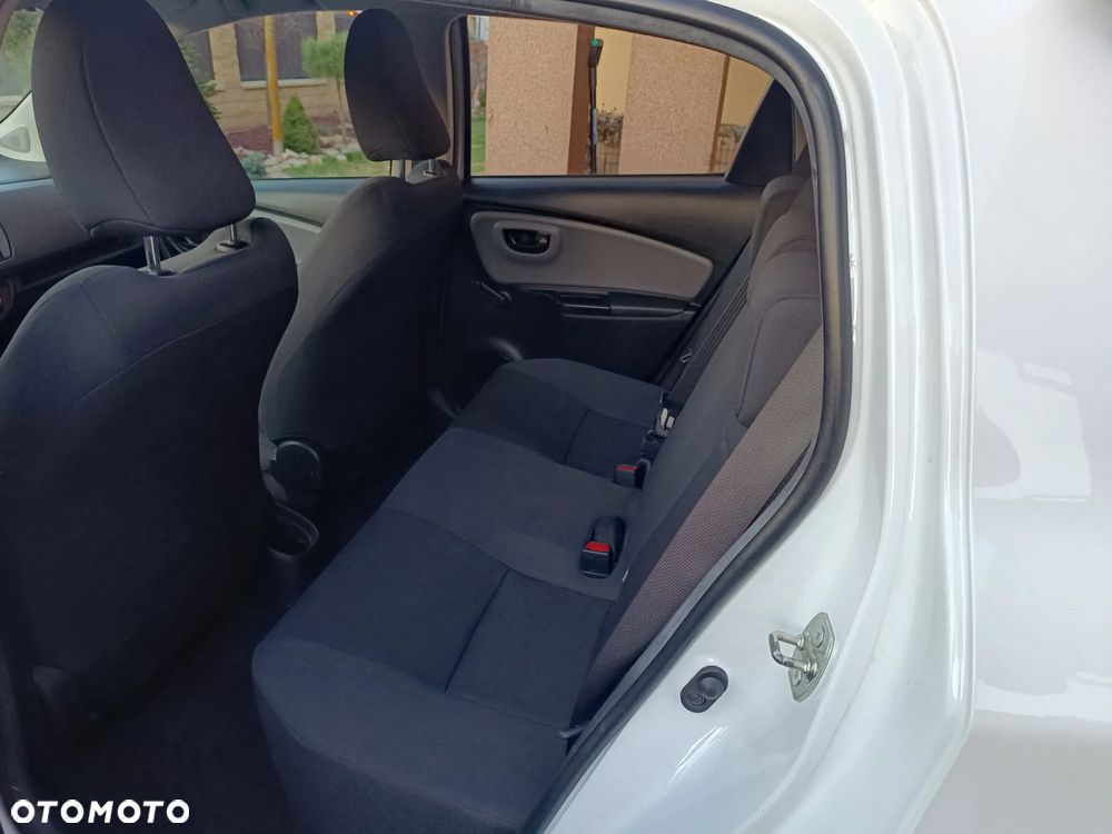 Toyota Yaris 1.0 Active - 13