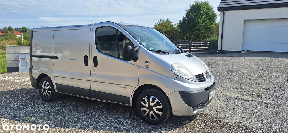 Renault Trafic - 9