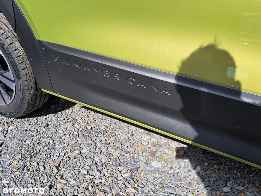 Volkswagen Caravelle - 9