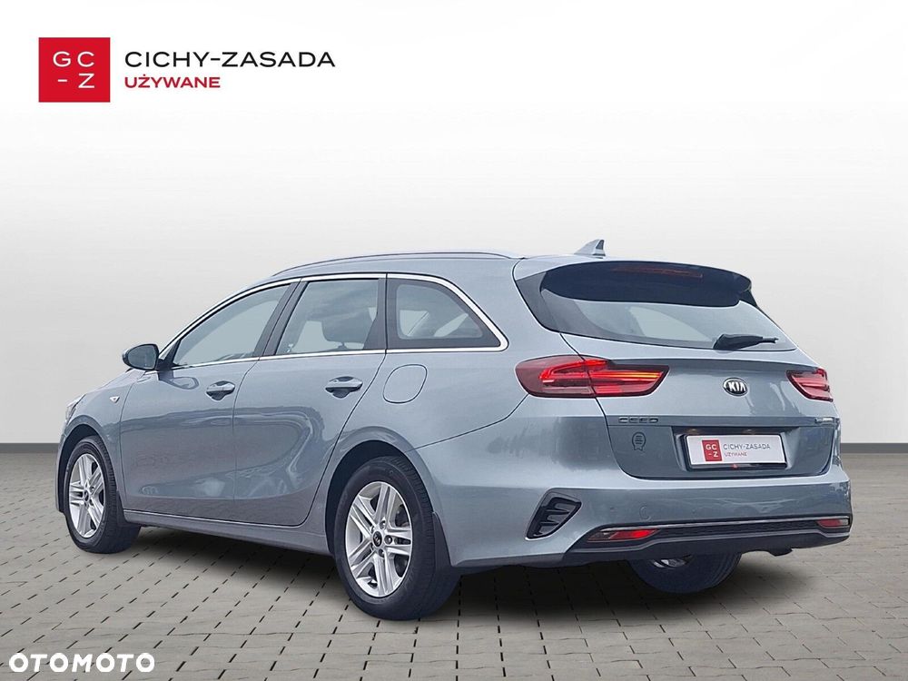 Kia Ceed - 3
