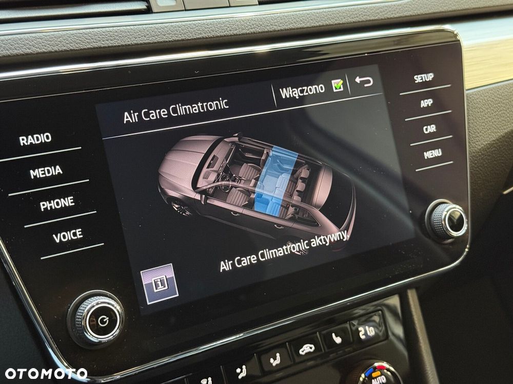 Skoda Superb 1.5 TSI Ambition DSG - 40