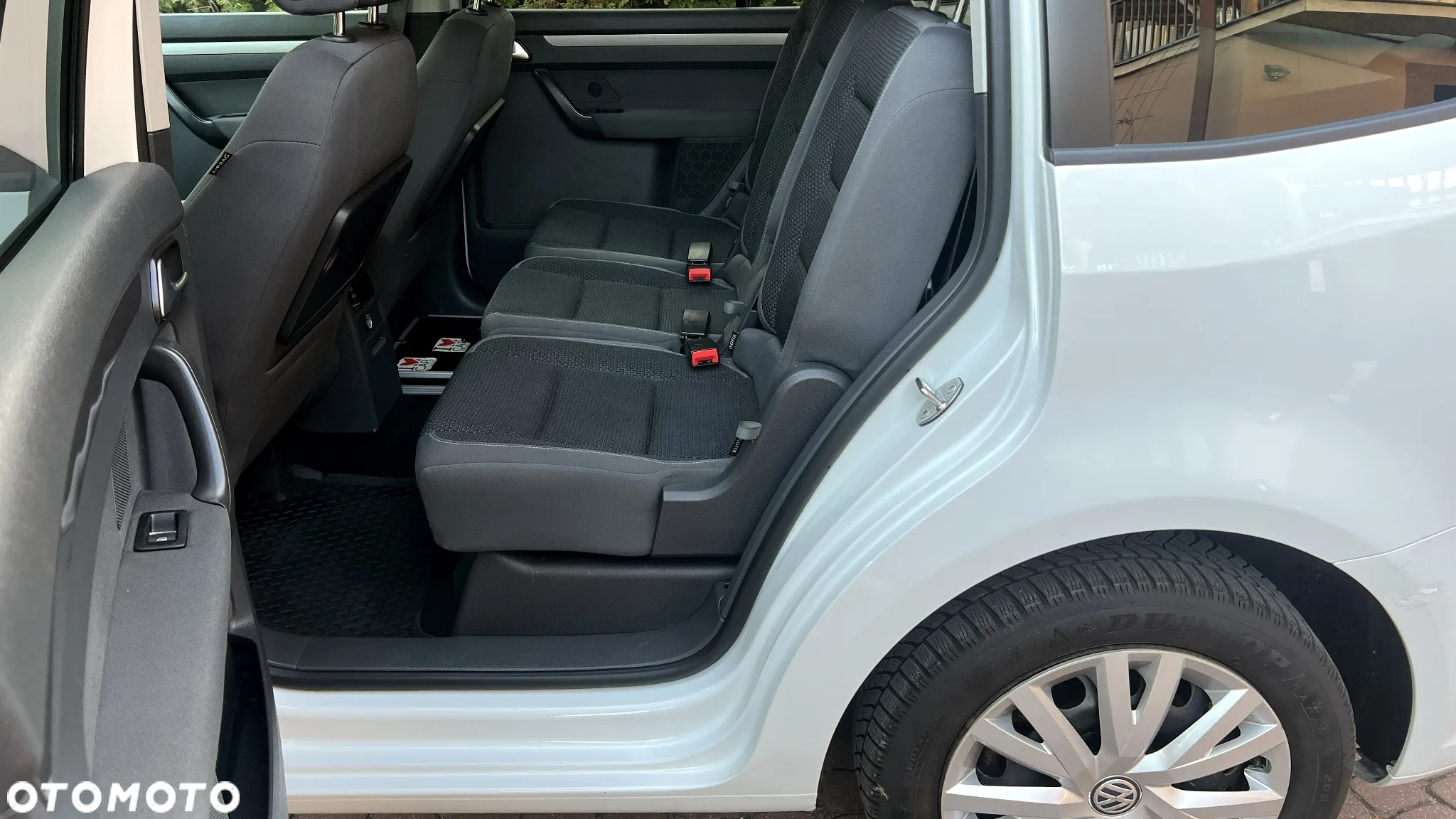 Volkswagen Touran 1.6 TDI DPF Comfortline - 26