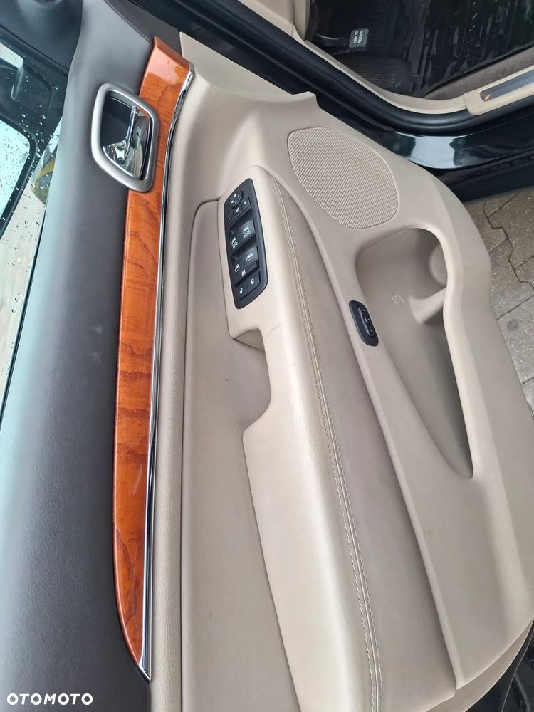 Jeep Grand Cherokee 3.0 CRD Overland Summit - 26