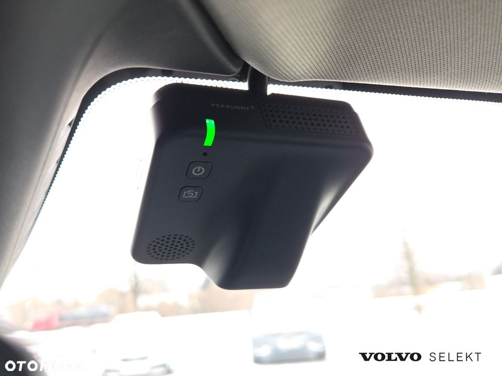 Volvo V60 B4 B Plus Dark - 29