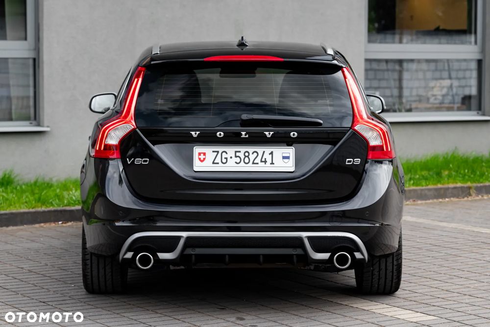 Volvo V60 D3 Geartronic RDesign - 11