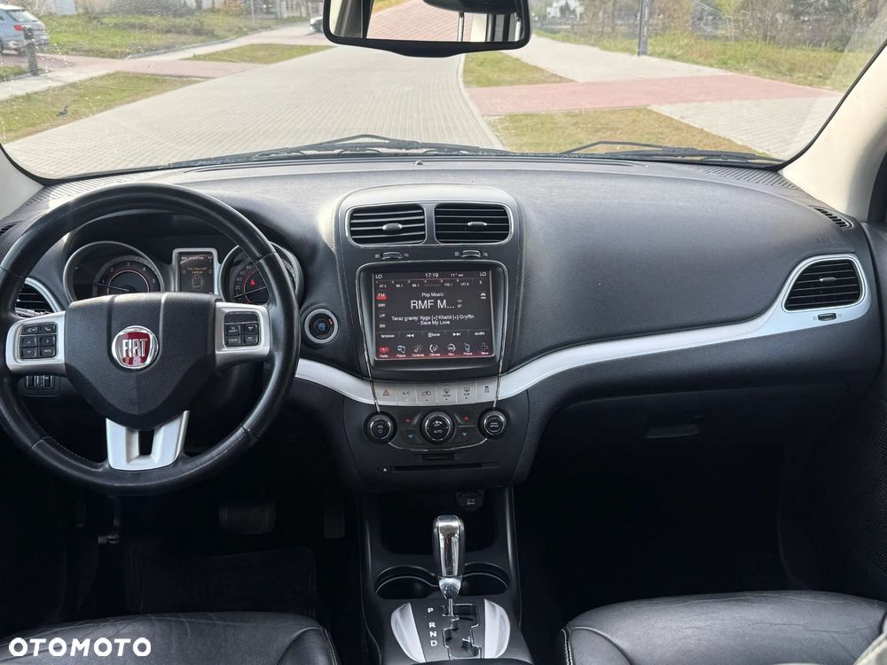 Fiat Freemont 2.0 Multijet 16V DPF Automatik Allrad Lounge - 18