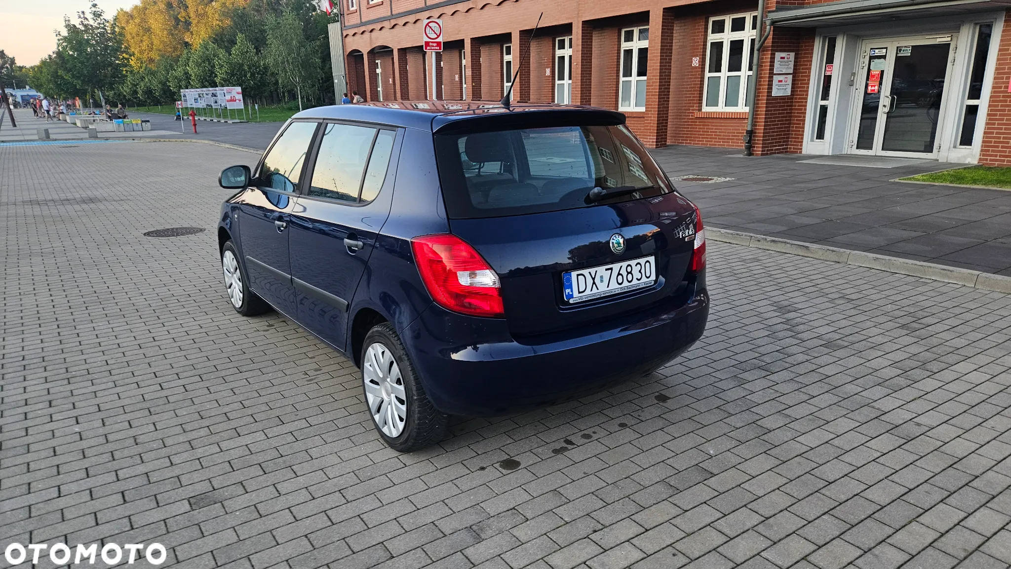 Skoda Fabia 1.4 16V Ambiente - 8
