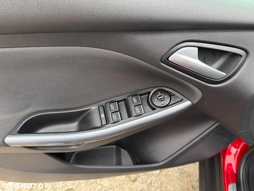 Ford Focus - 11