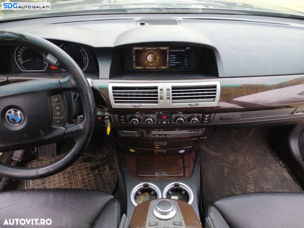 Plansa Bord Goala Dezechipata BMW Seria 7 E65 E66 730 Facelift 2001 - 2008 - 2