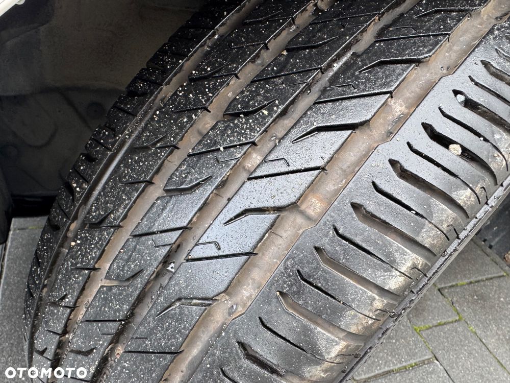 Hyundai ix35 1.7 CRDi 2WD Fifa World Cup Edition - 32