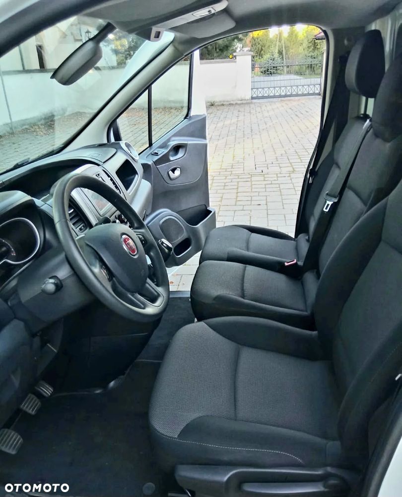 Renault Trafic - 10