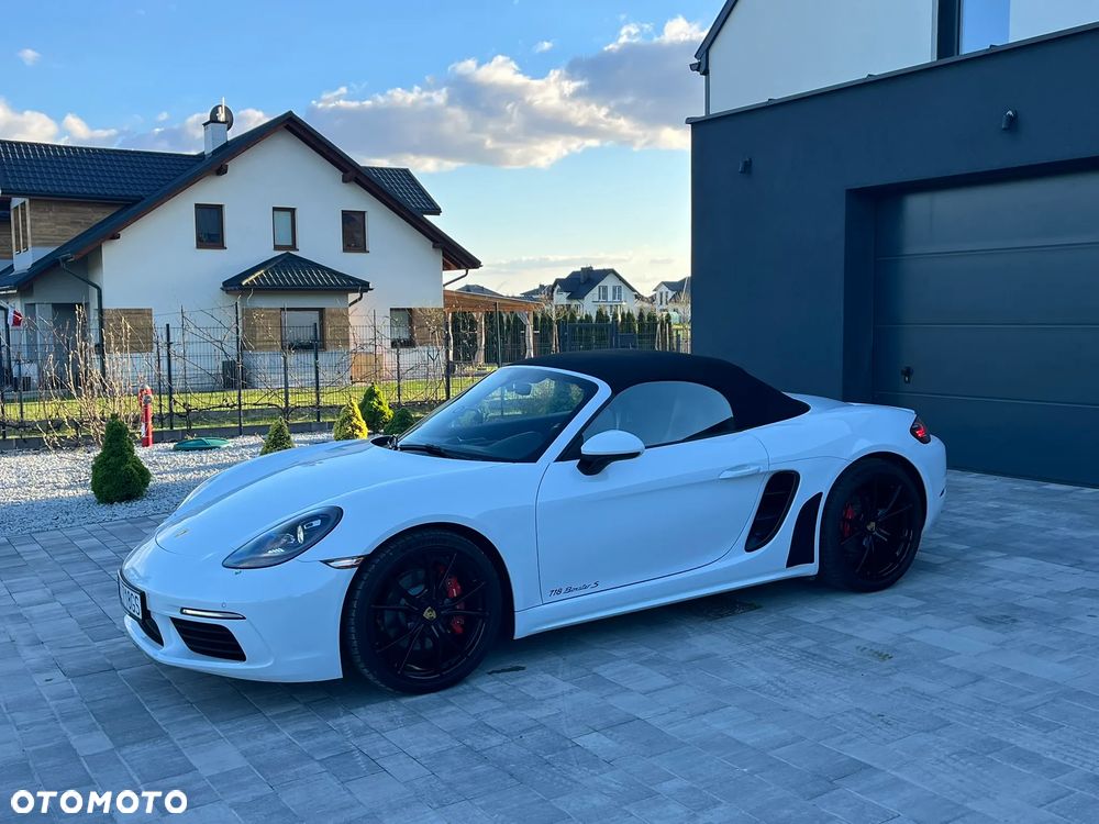 Porsche 718 Boxster S PDK - 12