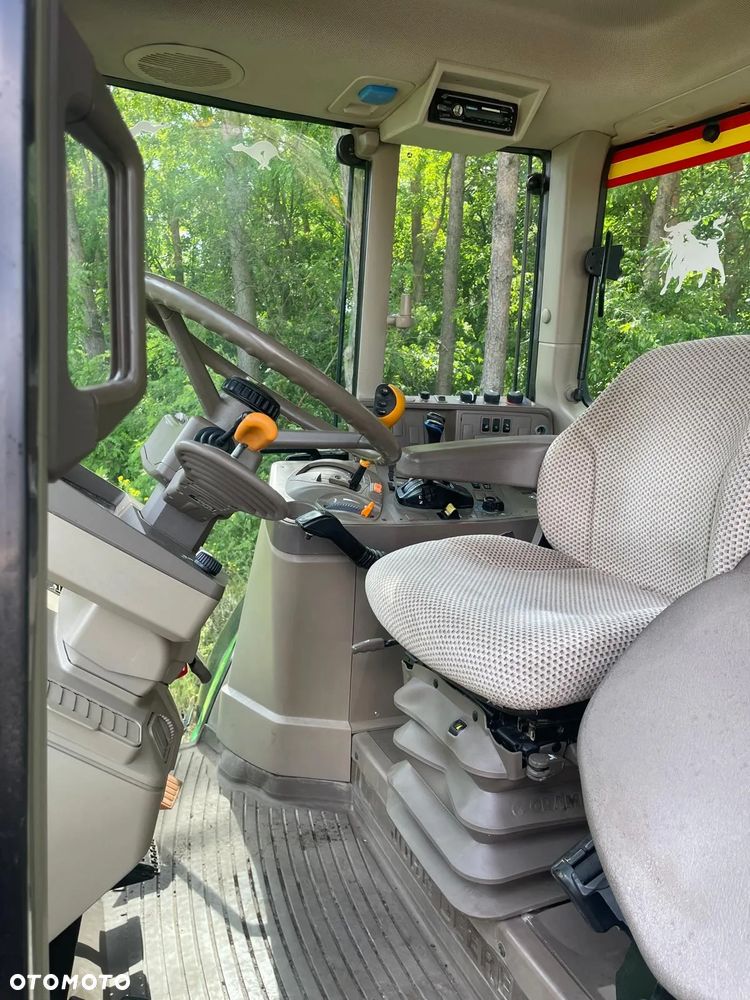 John Deere 6130M - 9