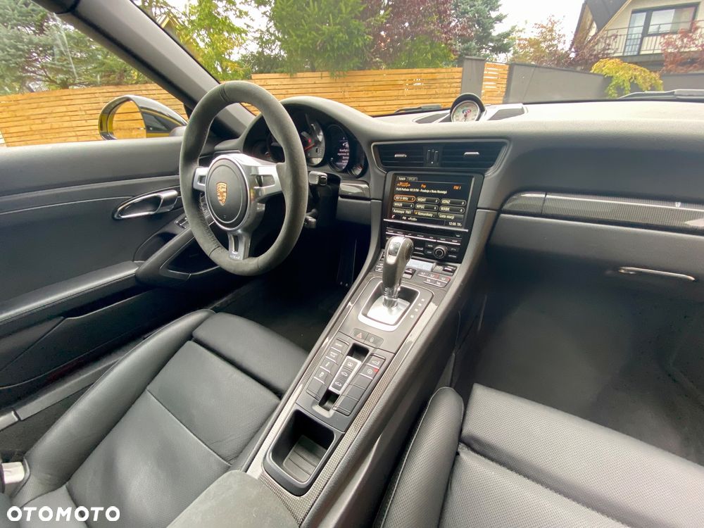 Porsche 911 Carrera 4S PDK - 10