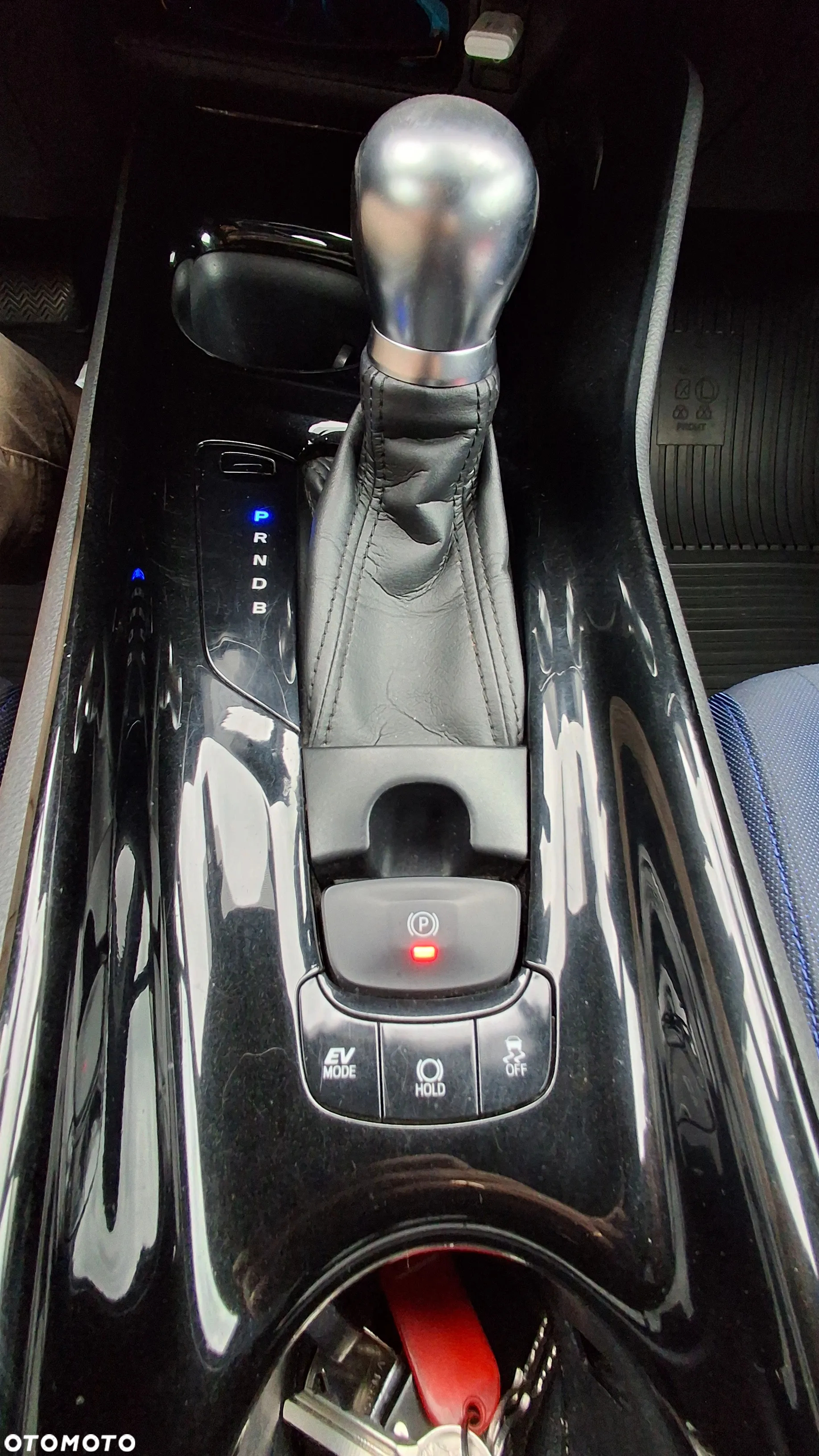 Toyota C-HR 1.8 Hybrid Selection - 32