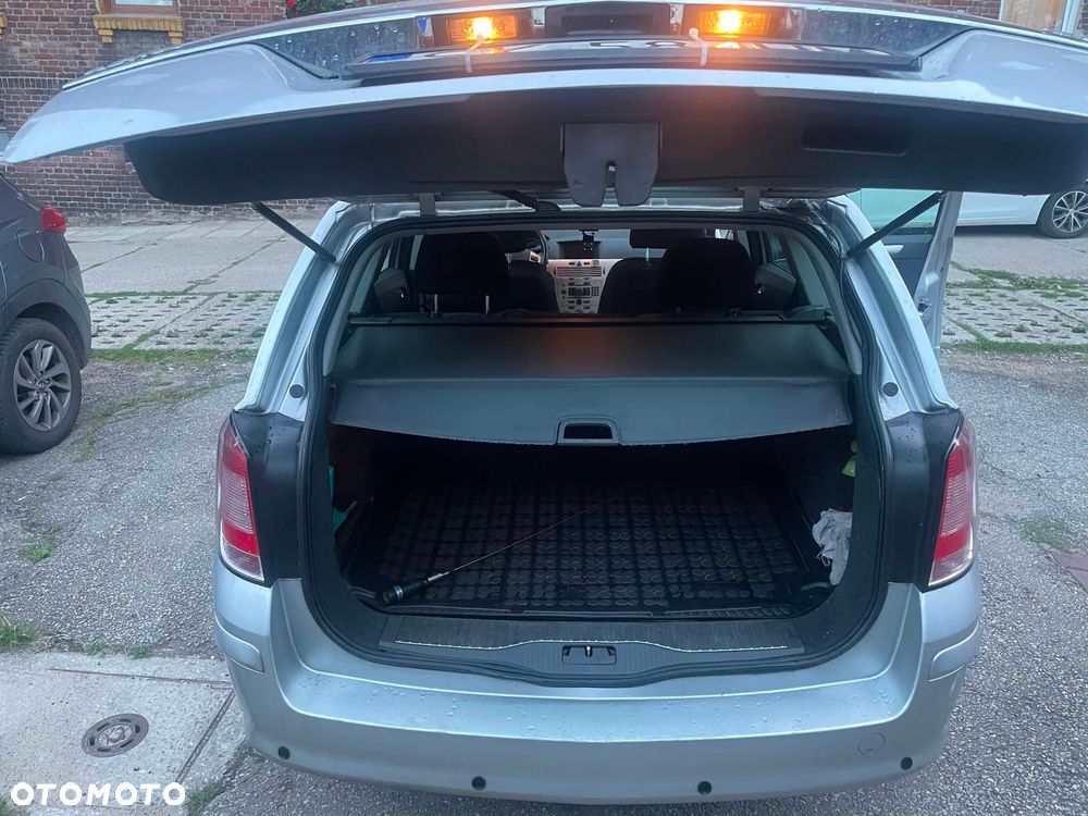 Opel Astra 1.7 CDTI - 4