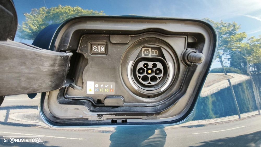 Peugeot 3008 1.6 Hybrid Allure Pack e-EAT8 - 21